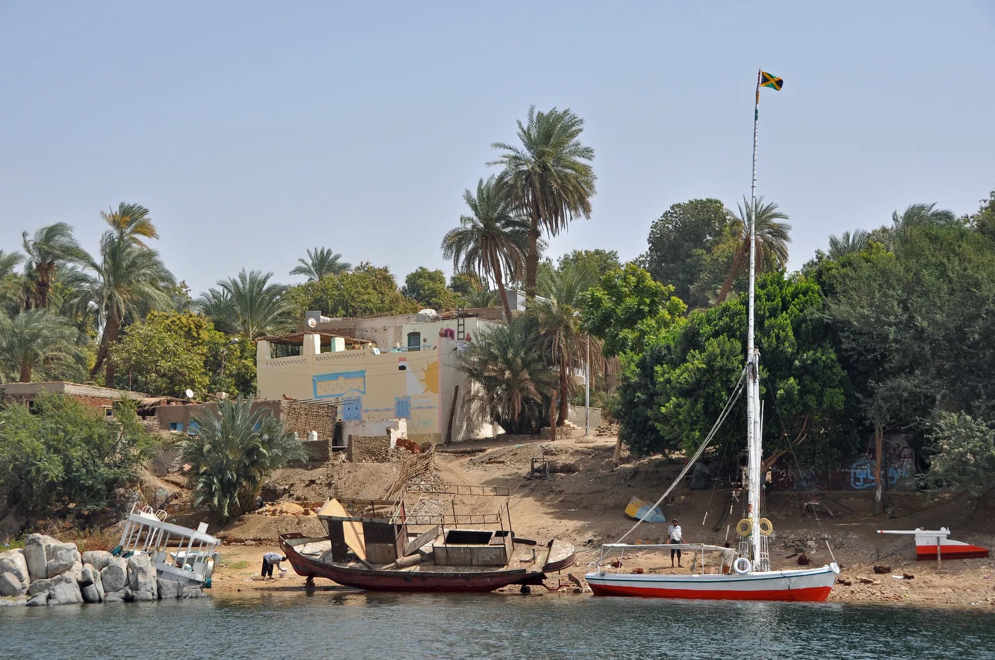 Elephantine Island river scene